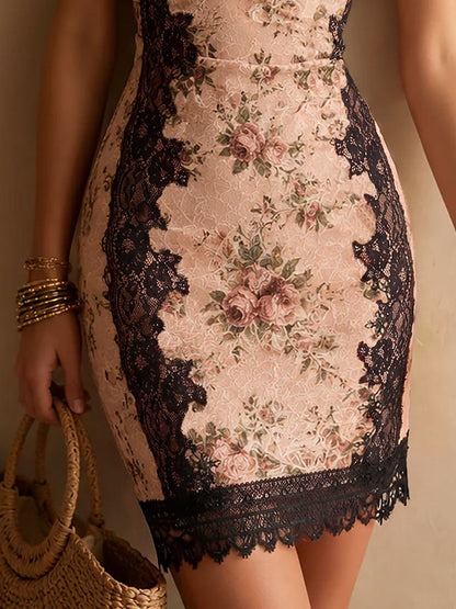 Vestido Mini Rosa Floral Ribete Encaje Negro