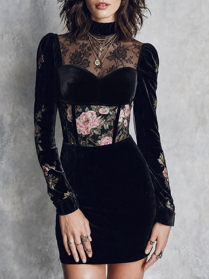 Vestido Mini Terciopelo Negro Escote Corazón Floral
