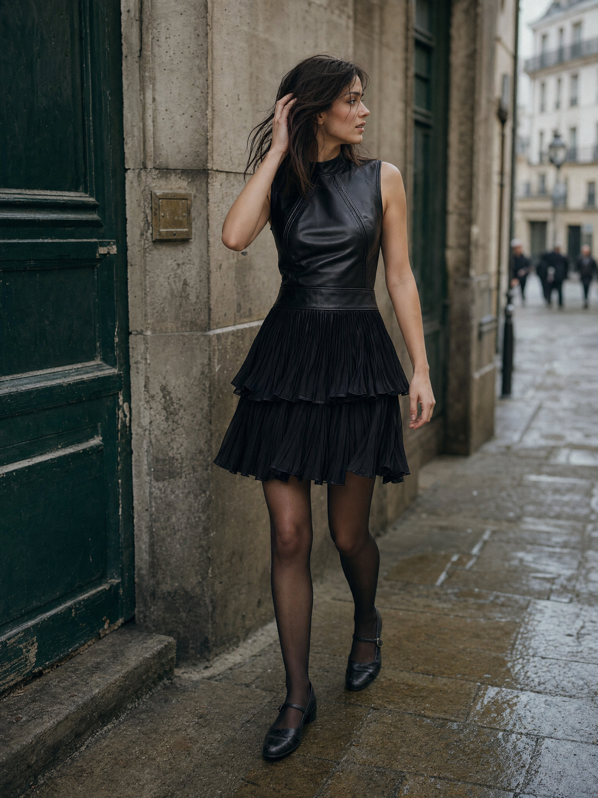 Vestido Mini Piel Ecológica Negro Chiffon Plisado