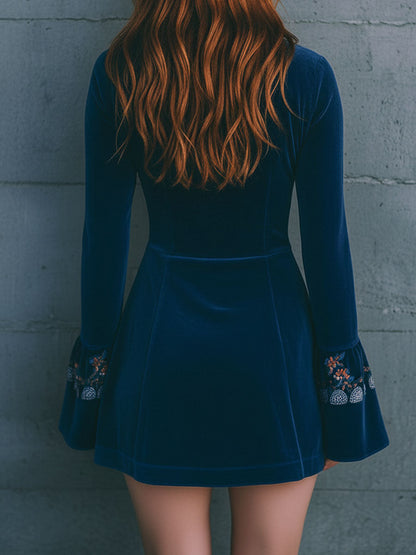 Vestido Mini Terciopelo Azul Bordado Cremallera