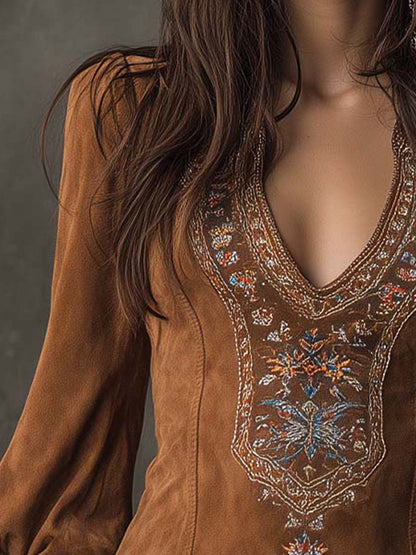 Vestido Mini Ante Caramelo Bordado Mangas Largas