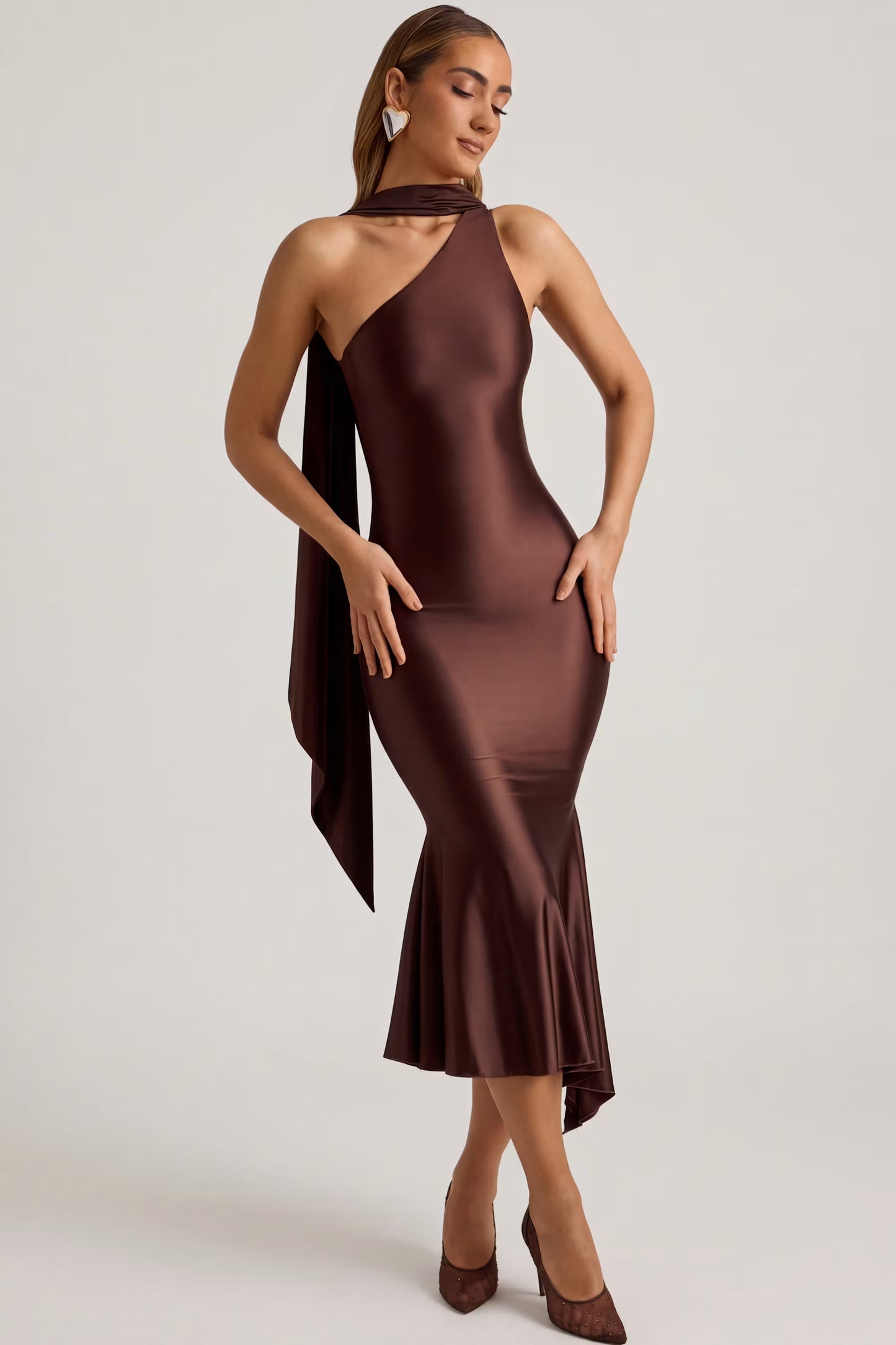 Vestido Eclipse Satinado – Edición Limitada